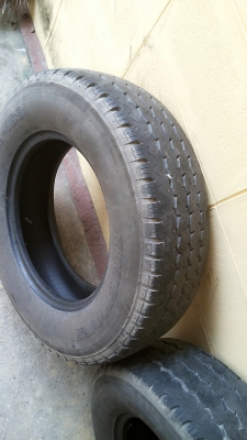 ขายถูกล้อยางมือสองรถกระบะ TaTa  สนใจติดต่อได้ค่ะ