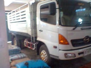 ขายรถ 6 ล้อดัมพ์ HINO MEGA 150 แรงม้าปี 2551 รถวิ่งได้ 40000 กิโลเมตร เล่มทะเบียนพร้อม ราคา 1100000