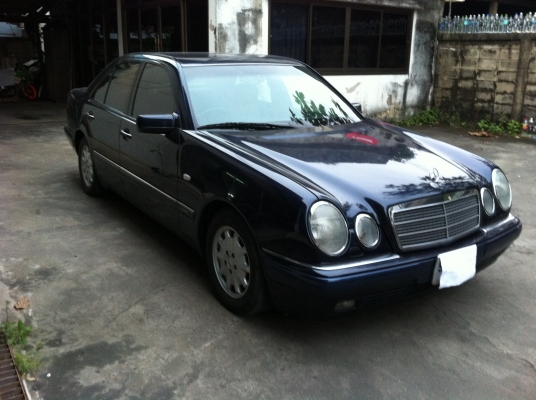 ขายBENZ e230มือเดียวสวยมาก