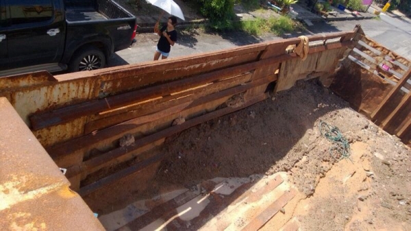 รถอีซูซุ 10 ล้อดั้ม FXZ 240 แรงม้า. นางฟ้าแท้. สนใจติดต่อ 081 - 6079515 รถอีซูซุ 10 ล้อดั้ม FXZ 240 แรงม้า. นางฟ้าแท้. สนใจติดต่อ 081 - 6079515