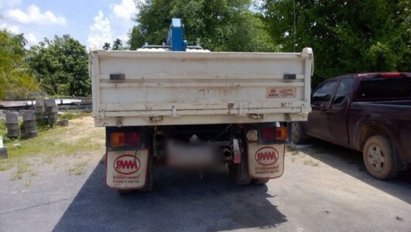 รถฮีโน่ 6 ล้อ FC9J ติดเครน 3 ตัน. 175 แรงม้า. ปี 55 สนใจติดต่อ 081 - 6079515 รถฮีโน่ 6 ล้อ FC9J ติดเครน 3 ตัน. 175 แรงม้า. ปี 55 สนใจติดต่อ 081 - 6079515