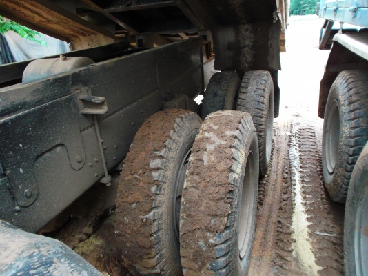 ขายด่วนรถสิบล้อFM187เครือง185แรงม้าดรั้ม2เพลา