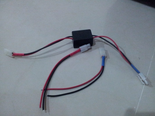 ขายบล๊อกแปลงไฟ 24 เป็น 12 โวลต์