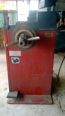 ขายแล้วครับ เครื่องถ่วงล้อ CORGHI อิตาลี่ รุ่น EM 73 ขาย 28,000 บาทถ้วน