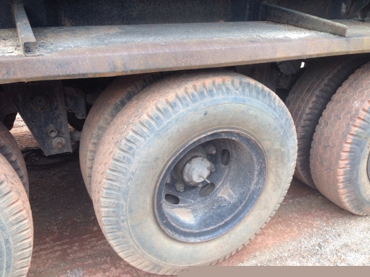 ขายหัวลาก ISUZU 320 พร้อมหางมิชิดั๊ม สามเพลาแท้ ปลายปี49 สนใจโทร0819701072