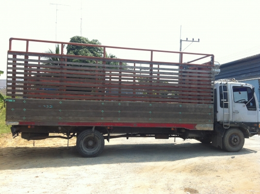 รถ. 6 ล้อ หัว - คัซซี.