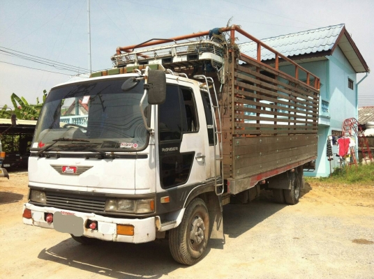 รถ. 6 ล้อ หัว - คัซซี.