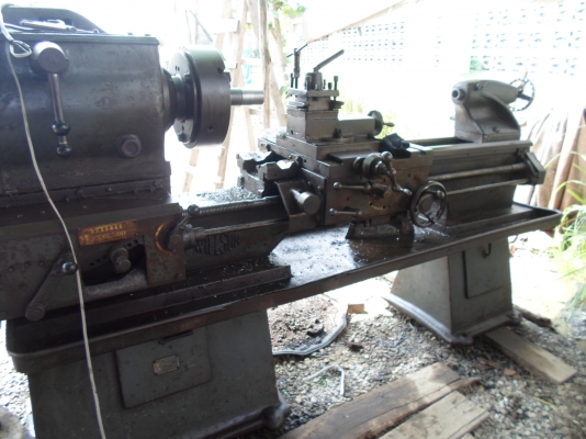 เครื่องกลึง อังกฤษ 7 ฟุต หนัก 2 เพลา เกียร์บล็อก กลึงเกลียวได้ 85,000