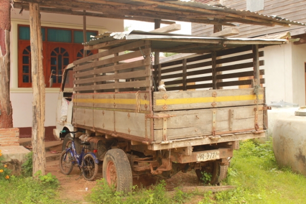 ขายรถนวดข้าว พร้อมใส่กระบะได้