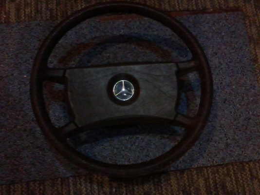 พวงมลัยรถ เบ็นซ์  w123 w126 หรือรุ่นอื่น