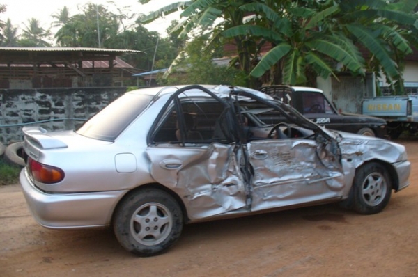 ขายซากอีคาร์ ทั้งคัน    หรือแยกชิ้น