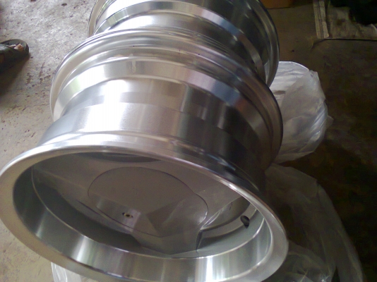 R14X7 ET-20 5/114 แม็กใหม่เก่าเก็บ