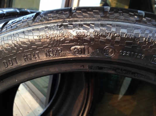 ขายยาง Continental 255/35/18 Germany ปี11 สวยๆดอก70\% 1คู่ 5,400 Call 0899672139 นายครับ บริการจัดส่งทั่วประเทศ ขายยาง Continental 255/35/18 Germany ปี11 สวยๆดอก70\% 1คู่ 5,400 Call 0899672139 นายครับ บริการจัดส่งทั่วประเทศ