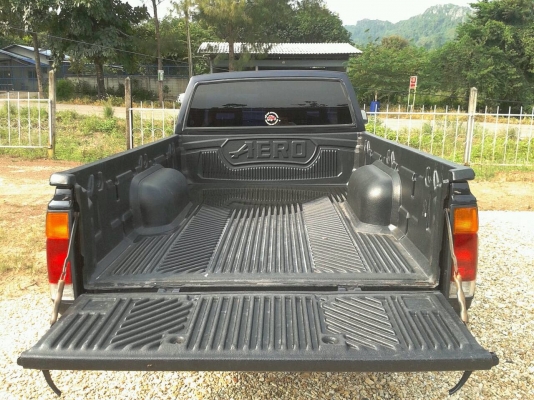 ขายรถกะบะ Nissan BigM ปี94 สภาพดีไม่มีผุไม่เคยชนเลยรถมือเดียวครับ ใช้รักษามาก รถอยู่ระยองครับ 138,000 ต่อรองได้ครับ สนใจ Call 0815751412 ชัยครับ