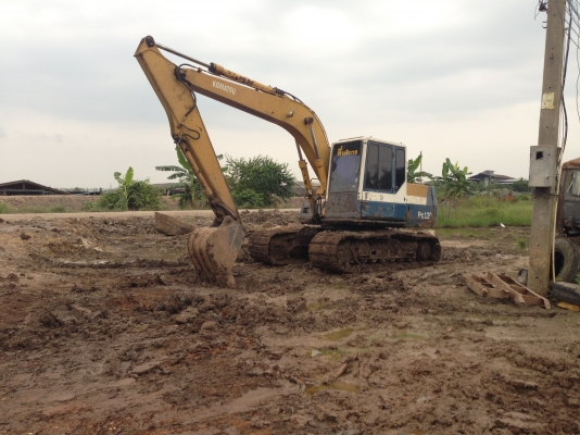ขายKOMATSU PC120-5 รถใช้งานอยู่ แรงดี ช่วงล่างดี ราคาต่อรองได้