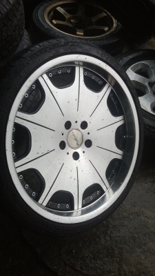 ล้อVIP 5 รู114 ขอบ19ชุดละ17500