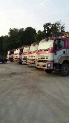 รถอีซูซุ 10 ล้อ ( ไม่ดั้ม )  FXZ 360 แรงม้า ( ปี 52 , 53 )   ( มีขาย 6 พ่วง. )   สนใจติดต่อ 081 - 6079515