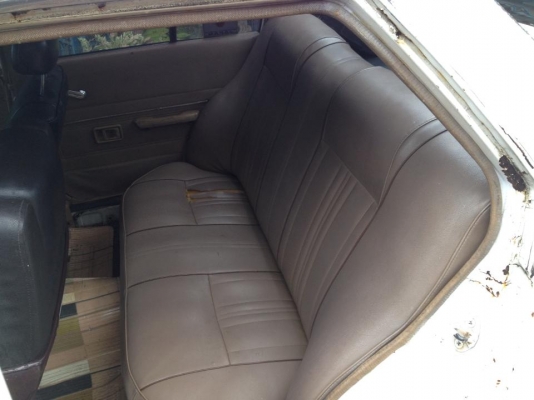 ขออณุญาติ ขาย ครับ toyota ke 70 สภาพพร้อมใช้ ไฟกลมเเท้ กระจกเรโททรงกระสุน ล้อ tom เเท้ หางหลังยุ่นเเท้ โลโก้ jaf เเท้ เเอรหนาวมากกกกก เครื่องเพิ่งโอเวอฮอลมา ไม่หลวม ควันไม่ไหล ระบบไฟครบๆไฟติดทุกดวง ภาษีไม่ขาด เครือง เดิม 5เกียร เเบตใหม่ ยางดี สีพอได้ ขับไ