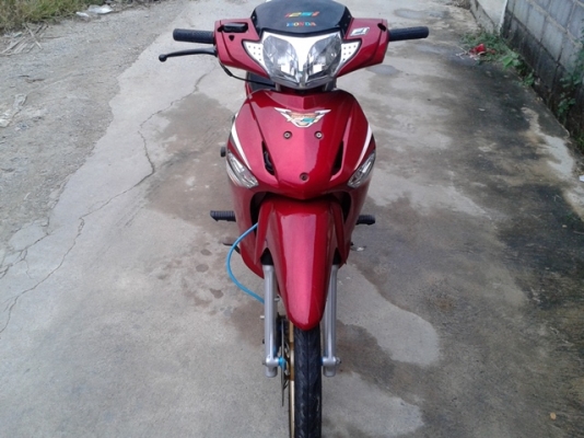 ขายเวฟ 125i สต๊าทมือปี2548