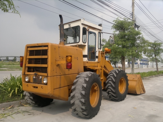 ขายรถตัก KOMATSU 510 SN:14518 รถนอกนำเข้า สภาพดีครับ ติดต่อมานะ 085-9049669