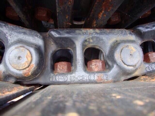 ขายด่วน!!! โซ่ติดแผ่น KOMATSU ของใหม่พร้อมใช้งานค่ะ