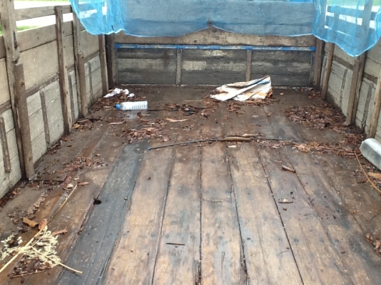 ขายด่วน NISSAN CABSTRA เครื่องcw30 เดิมๆใช้งานใด้ดี หัวกระดกใด้