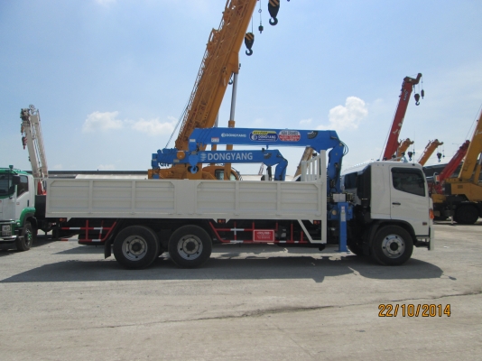 เครนติดหลังรถบรรทุก DONGYANG