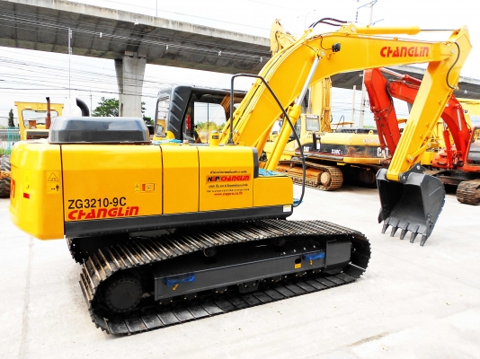 รถขุด ฉางหลิน (Changlin) ZG3210-9C มือหนึ่ง