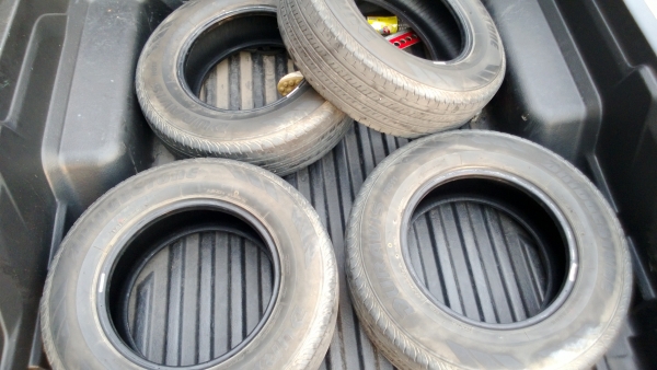 ยางกระบะขอบ 15