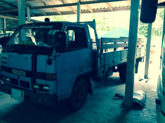 ขาย 6 ล้อ NKR110 แรง