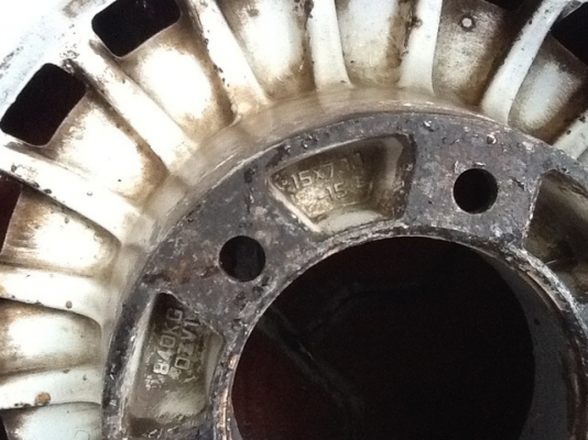 ขายล้อแท้  OZ racing  6 รู  พร้อมยาง  33.......... เชิญครับ