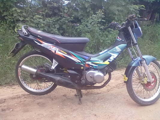 ฮอนด้า เทน่า รถเครื่องเดิมๆชุดสีสวยเอกสสารพรอ้มโอน