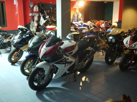 รับสั่งประกอบnc30,cbr400พร้อมทะเบียนเลือกสีเลือกลายได้ราคา95000