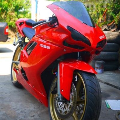 รับสั่งประกอบnc30,cbr400พร้อมทะเบียนเลือกสีเลือกลายได้ราคา95000