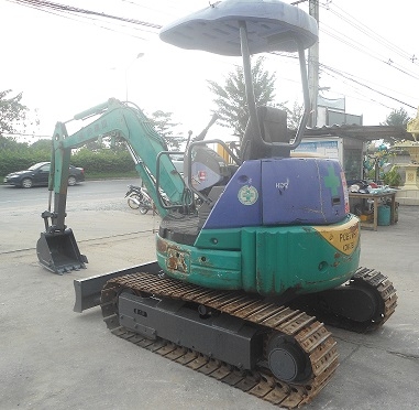 ขายรถขุด KOMATSU PC27MR-2