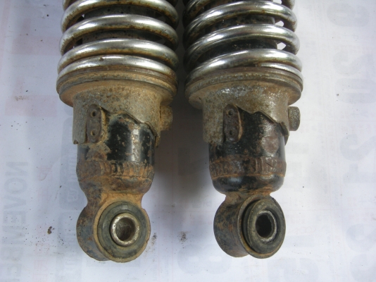 โช๊คแต่งซุปเปอร์คับ 2000 ไม่รั่วไม่ซึม โช๊คแต่งซุปเปอร์คับ 2000 ไม่รั่วไม่ซึม