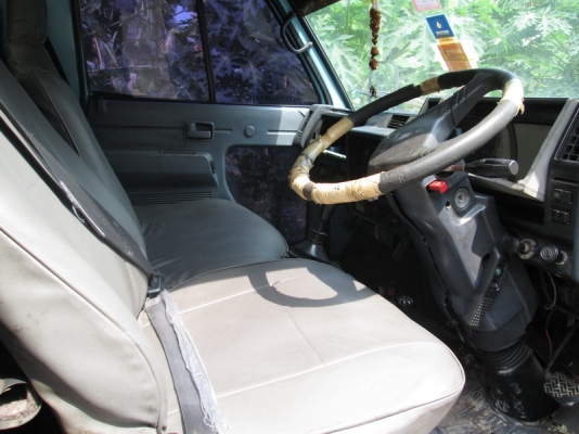 ขาย Isuzu NKR 6ล้อ 110แรง รถห้าง ตู้แห้ง ยาว4.20ม.ปี93. ขาย Isuzu NKR 6ล้อ 110แรง รถห้าง ตู้แห้ง ยาว4.20ม.ปี93.