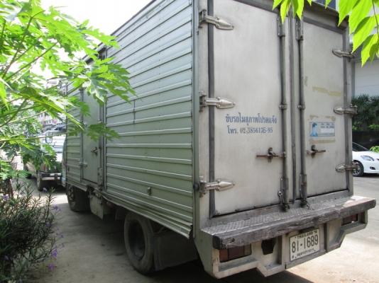 ขาย Isuzu NKR 6ล้อ 110แรง รถห้าง ตู้แห้ง ยาว4.20ม.ปี93. ขาย Isuzu NKR 6ล้อ 110แรง รถห้าง ตู้แห้ง ยาว4.20ม.ปี93.