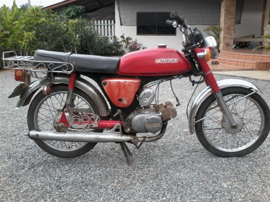 ขายซูซูกิ A80 ทะเบียนพร้อมโอนรถเดิมๆเครื่องดี ภาษีขาดปี 42 แนวคลาสสิค ขาย 8500 บาท