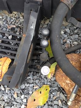 ขายเครนพับขนาด 3 ตัน สภาพเดิม ครบทุกชิ้นพร้อมใช้