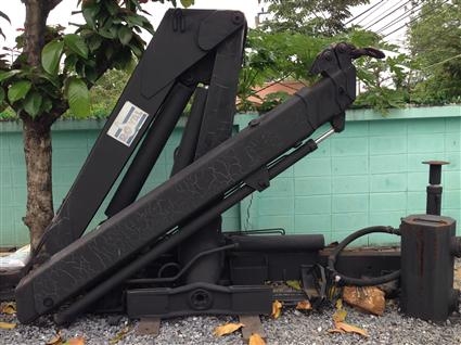 ขายเครนพับขนาด 3 ตัน สภาพเดิม ครบทุกชิ้นพร้อมใช้