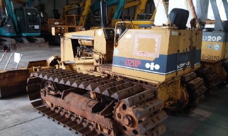 D20P-6 # 64369 : รถดันดิน Komatsu นำเข้าจากญี่ปุ่น by กุ้ง:TOS:0813062283