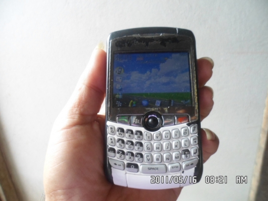 BlackBerry8320