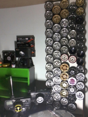 ขอแทรกประกาศหน่อยนะครับ