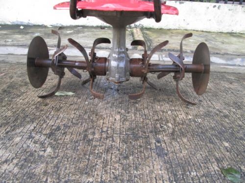 เครื่องพรวนดิน รหัส :13001373 HONDA F210 GV100 (2.4 ps) 4000rpm. www.nihonmono.com