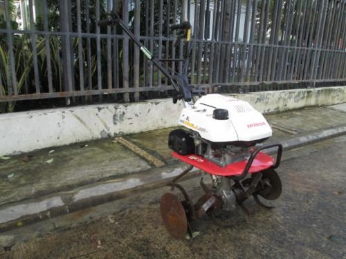 เครื่องพรวนดิน รหัส :13001373 HONDA F210 GV100 (2.4 ps) 4000rpm. www.nihonmono.com
