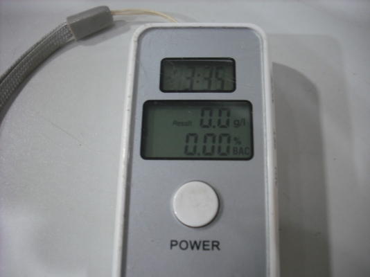 เครื่องตรวจวัดปริมาณแอลกอฮอล์แบบพกพา เครื่องตรวจวัดปริมาณแอลกอฮอล์แบบพกพา