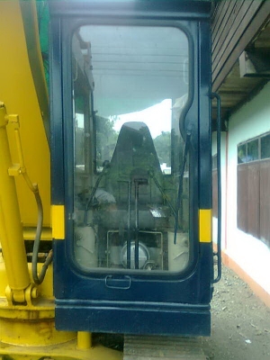 ขายแม็คโคร KOMATSU PC60 รุ่น 3พร้อมใช้