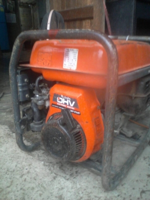 ขายเครื่องปั่นไฟKOBOTAแท้ 2kvaไฟ110vพร้มใช้ครับ(เบนซิล) ขายเครื่องปั่นไฟKOBOTAแท้ 2kvaไฟ110vพร้มใช้ครับ(เบนซิล)