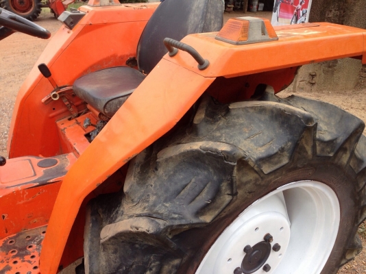 คูโบต้า L1-26 4 WD 2 เพลา งามๆมาชมทดลองขับกันครับ